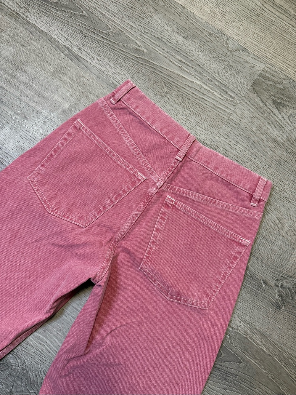 •ASOS• HIGH RISE STRAIGHT JEANS - Picture 3 of 6